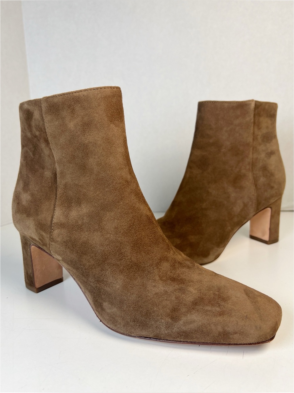 J.McLAUGHLIN Women’s Size 8M Brown Suede Gloria Square Toe Heeled Ankle Boots